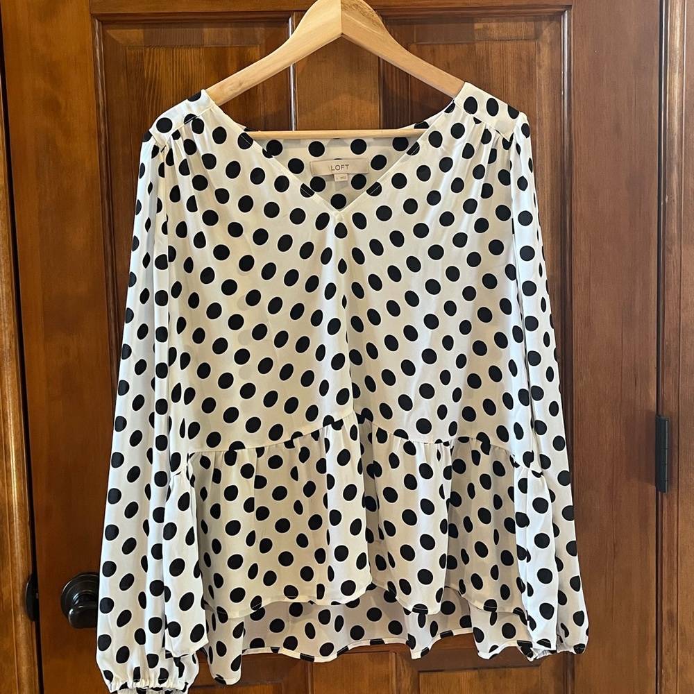 Loft vneck black polka dot blouse